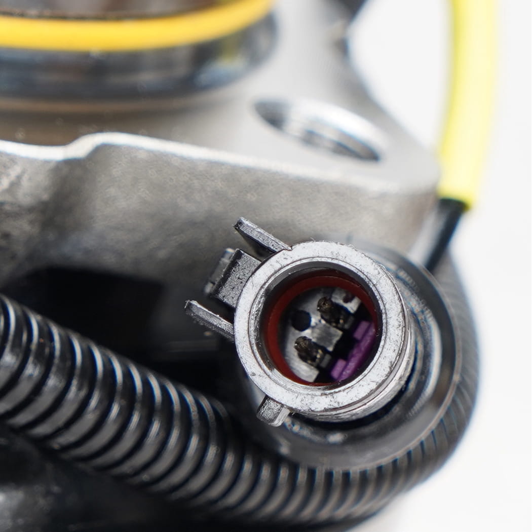 Hanhub 515083 Forhjulsnav og lagermontering Kompatibel med F-450 Super Duty F-550 Super Duty erstatter SP940202 BR930639 7C3Z1104E 6C3Z1104EA 10-LUG